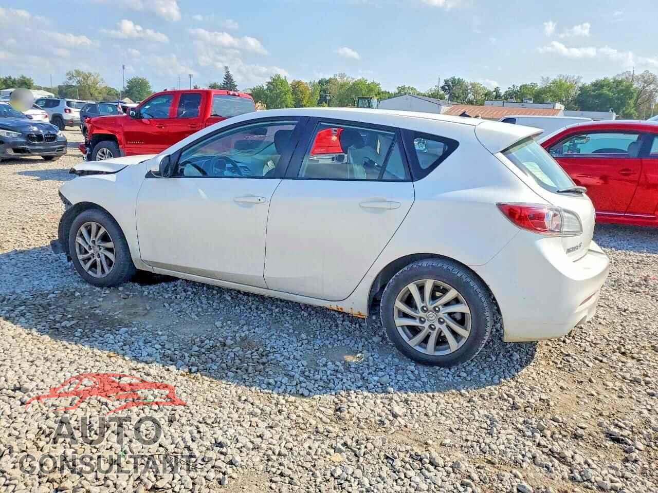 MAZDA 3 2012 - JM1BL1L89C1613403