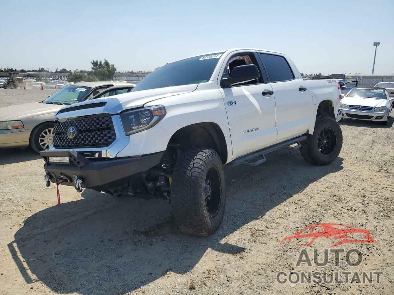 TOYOTA TUNDRA 2019 - 5TFDY5F15KX828241