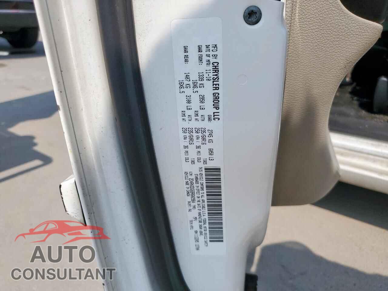 DODGE CARAVAN 2011 - 2D4RN3DG6BR602964