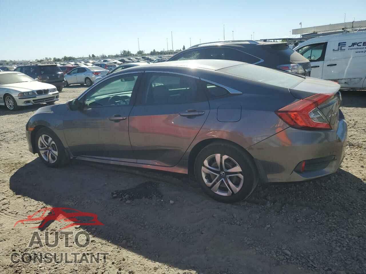 HONDA CIVIC 2018 - 19XFC2F58JE042070