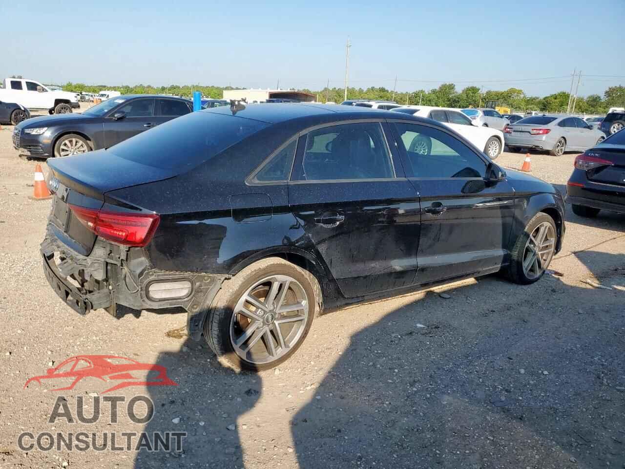 AUDI A3 2017 - WAUAUGFFXH1028520