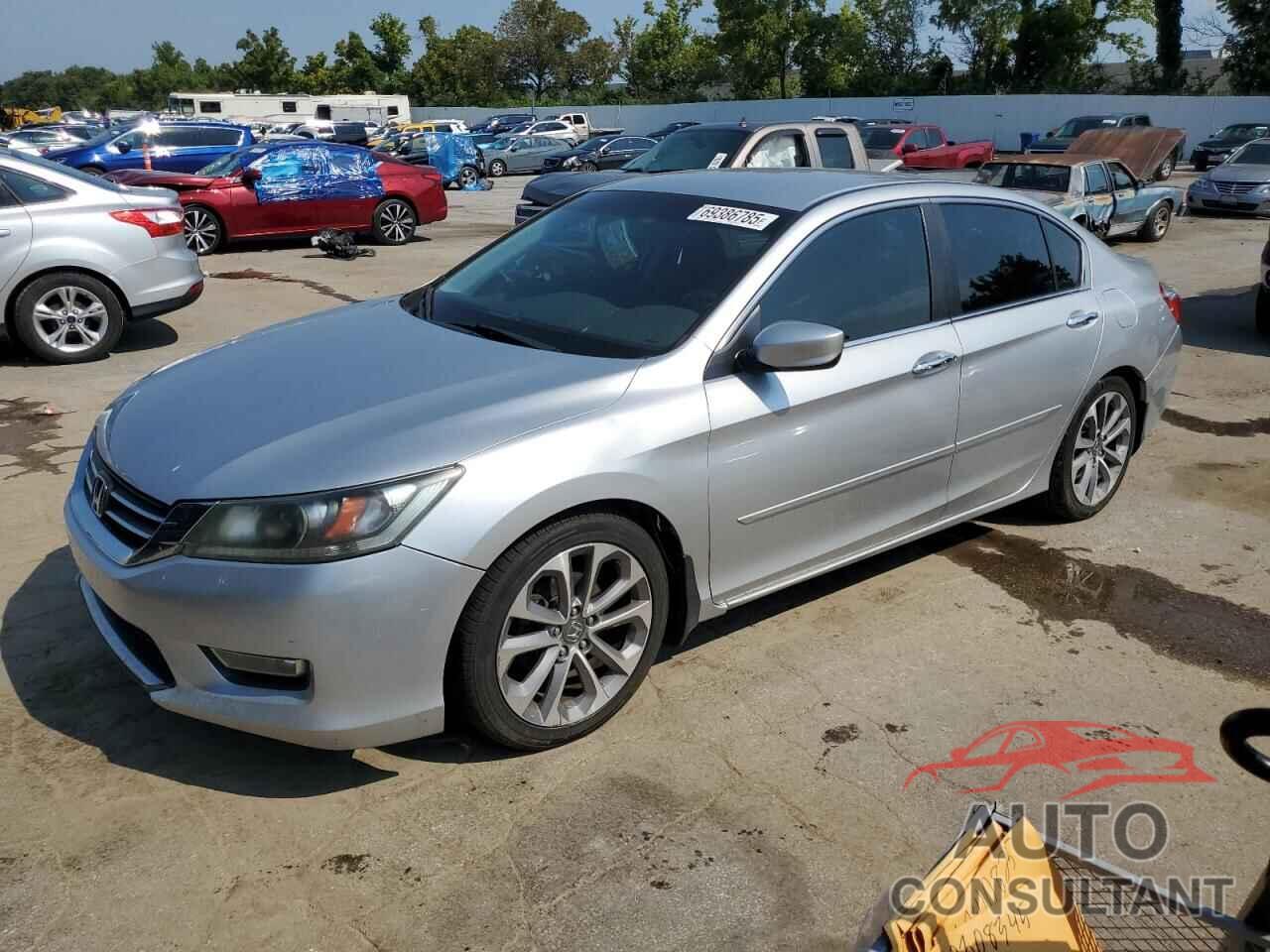 HONDA ACCORD 2013 - 1HGCR2F53DA063578