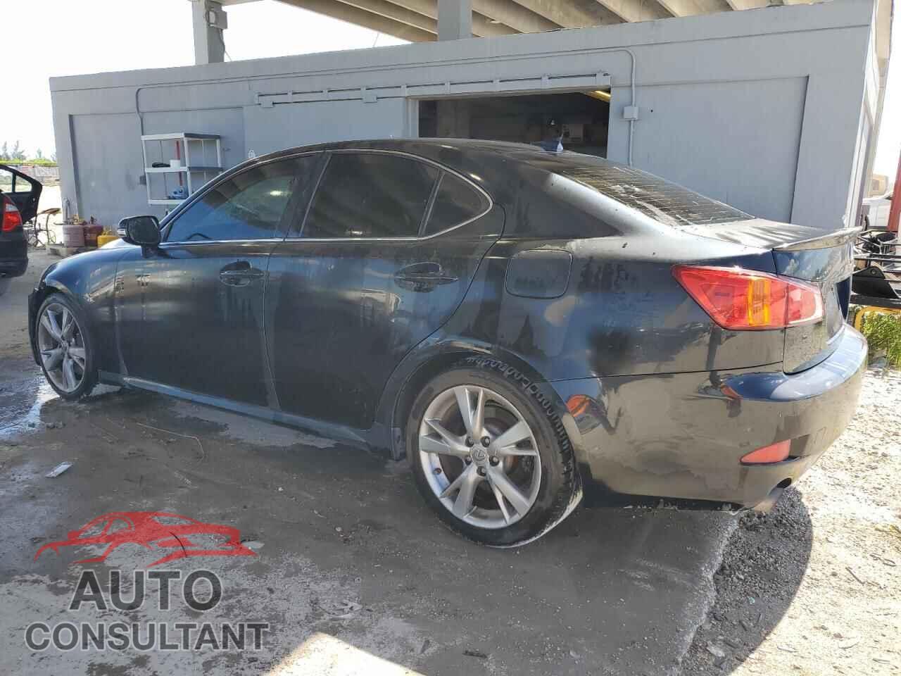 LEXUS IS 2010 - JTHBF5C25A5128366