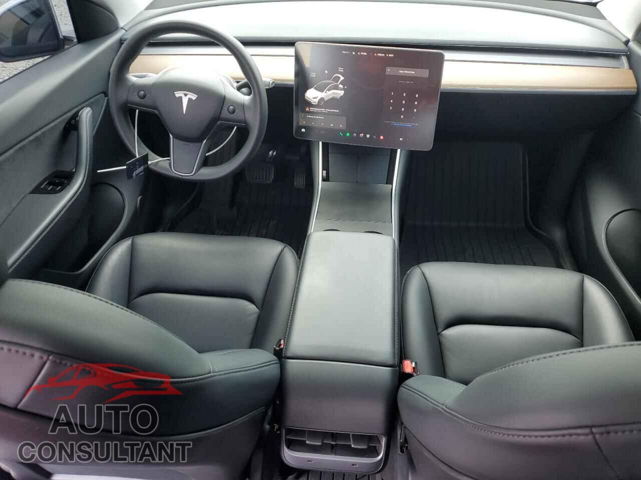 TESLA MODEL Y 2020 - 5YJYGDEE2LF032254