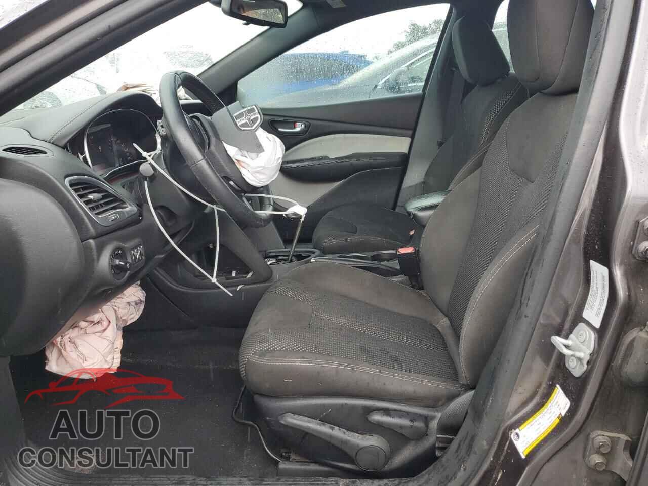 DODGE DART 2015 - 1C3CDFBB4FD267571
