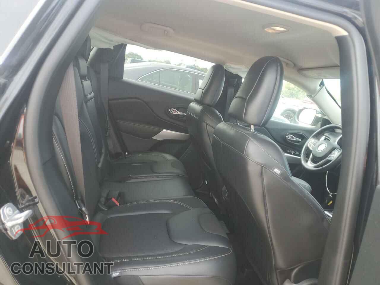 JEEP GRAND CHER 2018 - 1C4PJLLB2JD520141