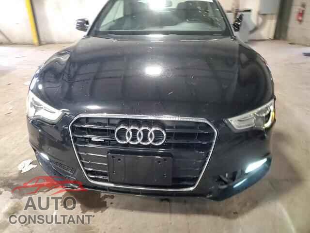 AUDI A5 2014 - WAUCFAFH8EN001077