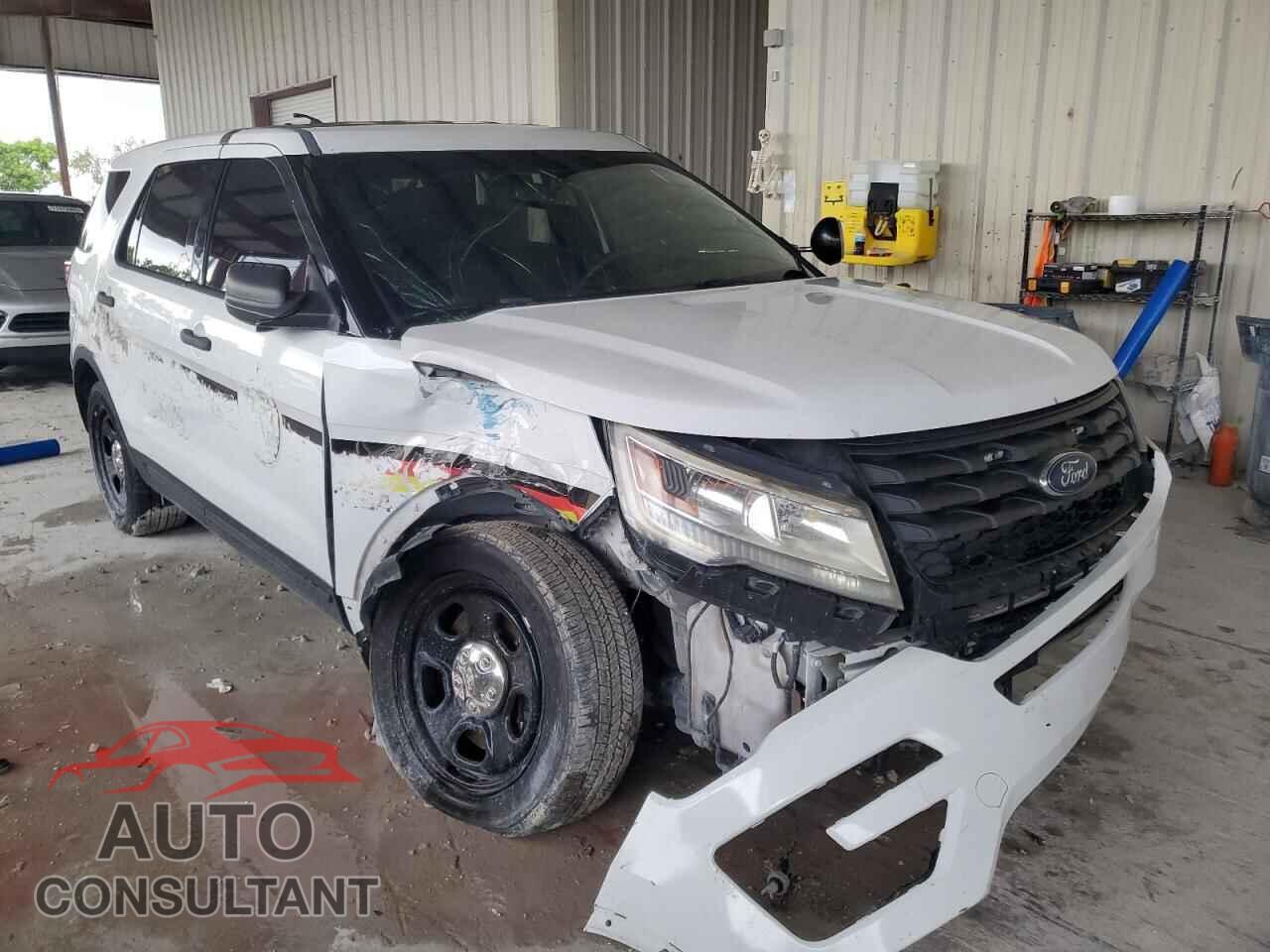 FORD EXPLORER 2018 - 1FM5K8AR3JGA84296