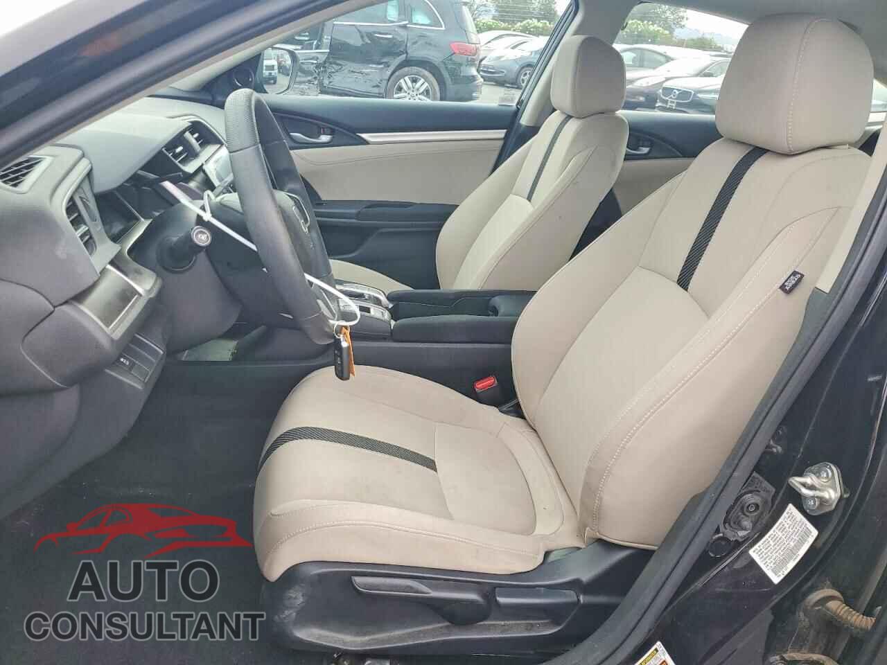 HONDA CIVIC 2017 - 19XFC2F75HE228371