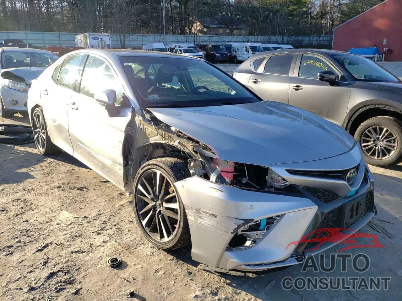 TOYOTA CAMRY 2018 - 4T1B61HK7JU056932