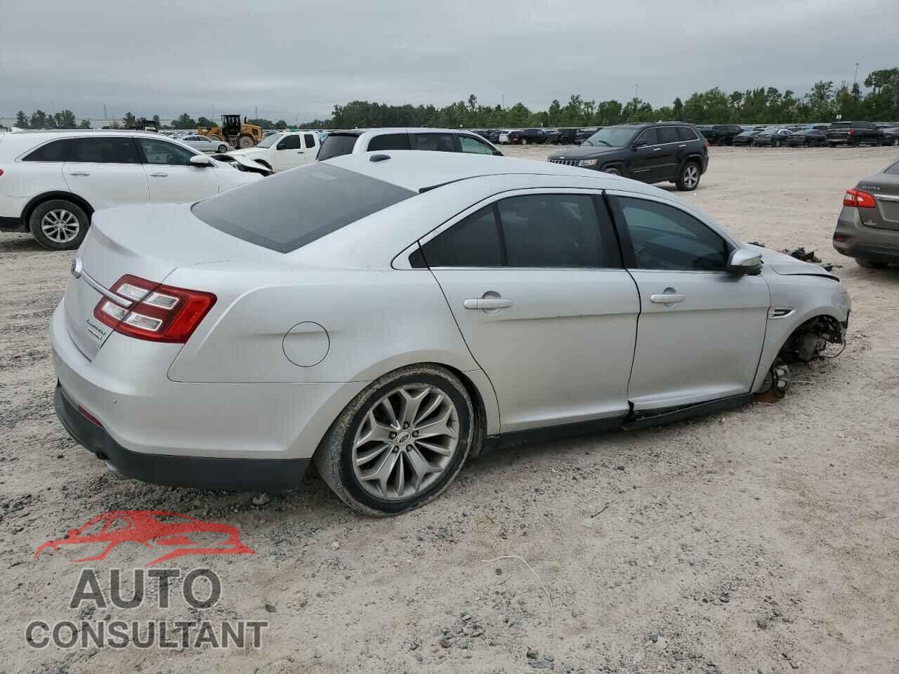 FORD TAURUS 2015 - 1FAHP2F81FG102579