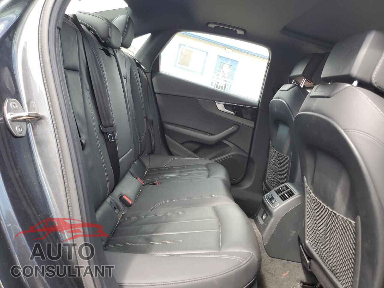 AUDI A4 2021 - WAUDAAF45MA012818