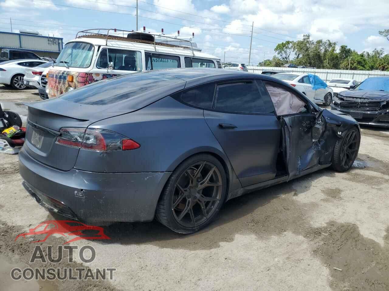 TESLA MODEL S 2021 - 5YJSA1E61MF431348