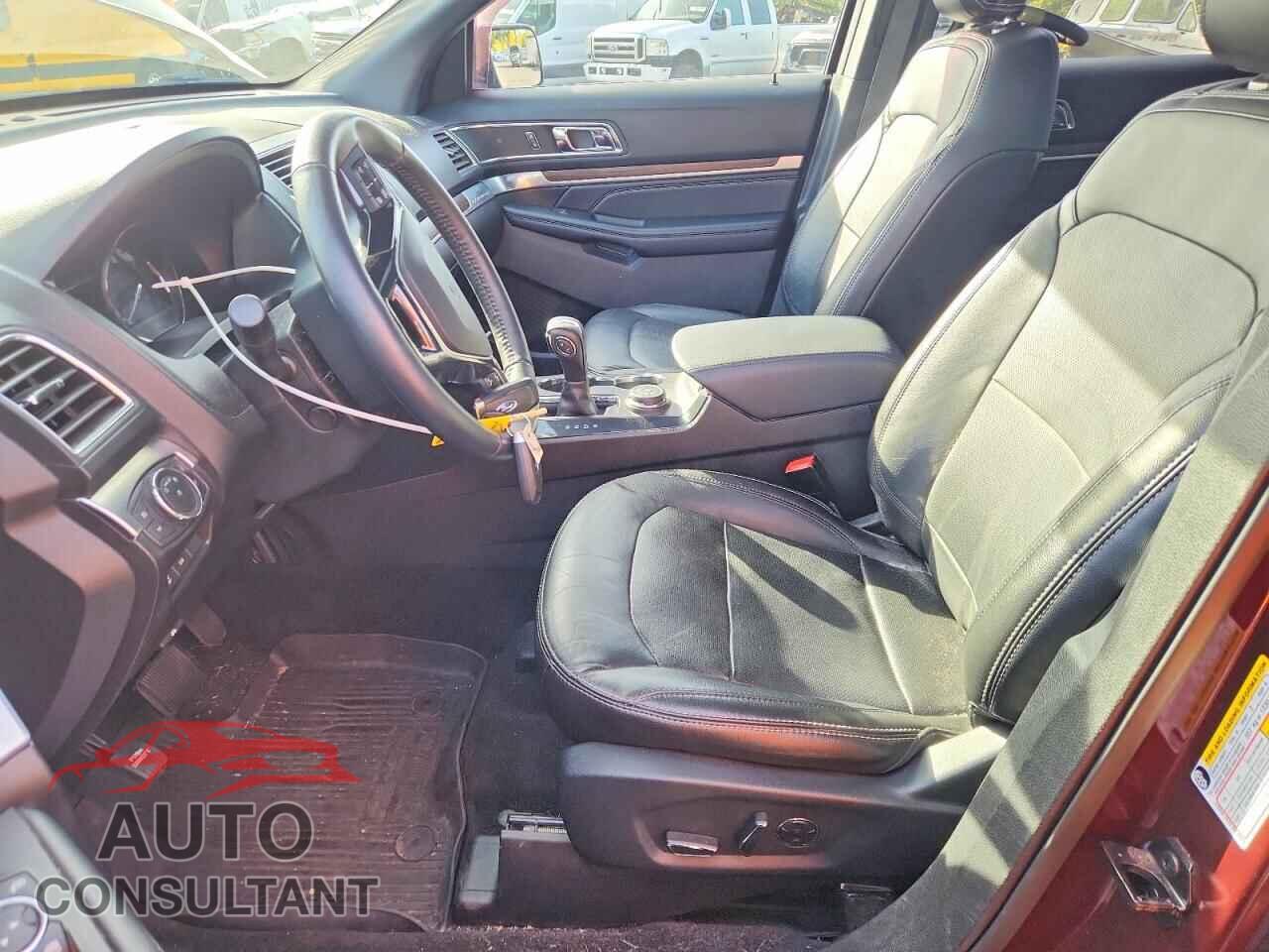 FORD EXPLORER 2018 - 1FM5K8FH0JGB66177