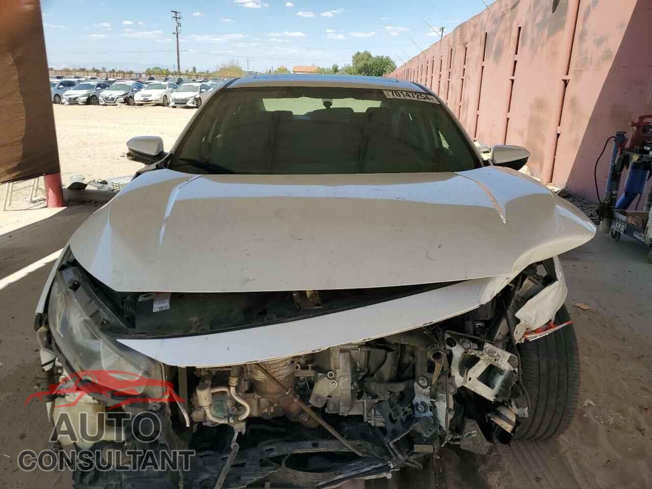 HONDA CIVIC 2017 - 2HGFC2F72HH574531
