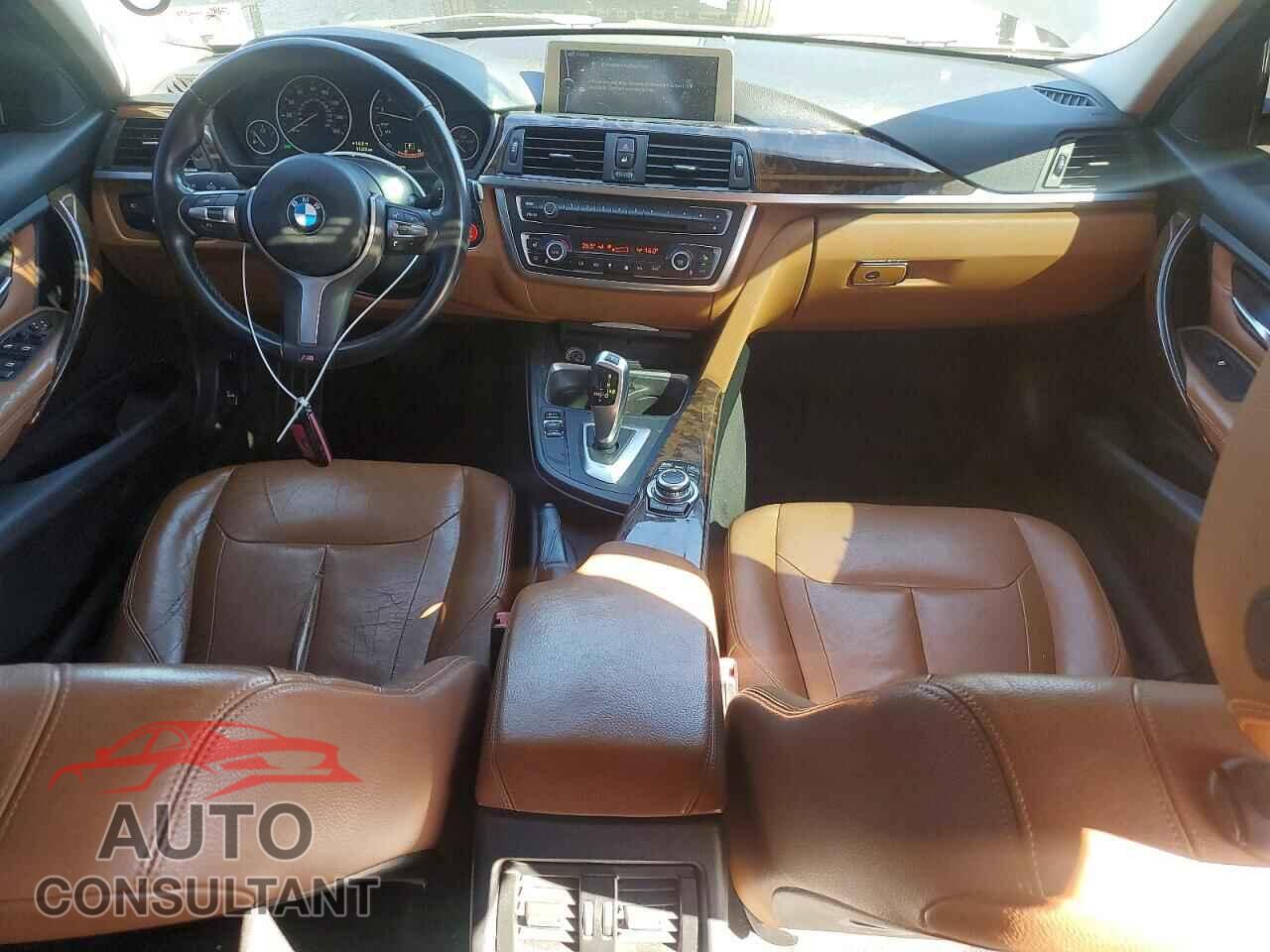 BMW 3 SERIES 2013 - WBA3B5G57DNS04354