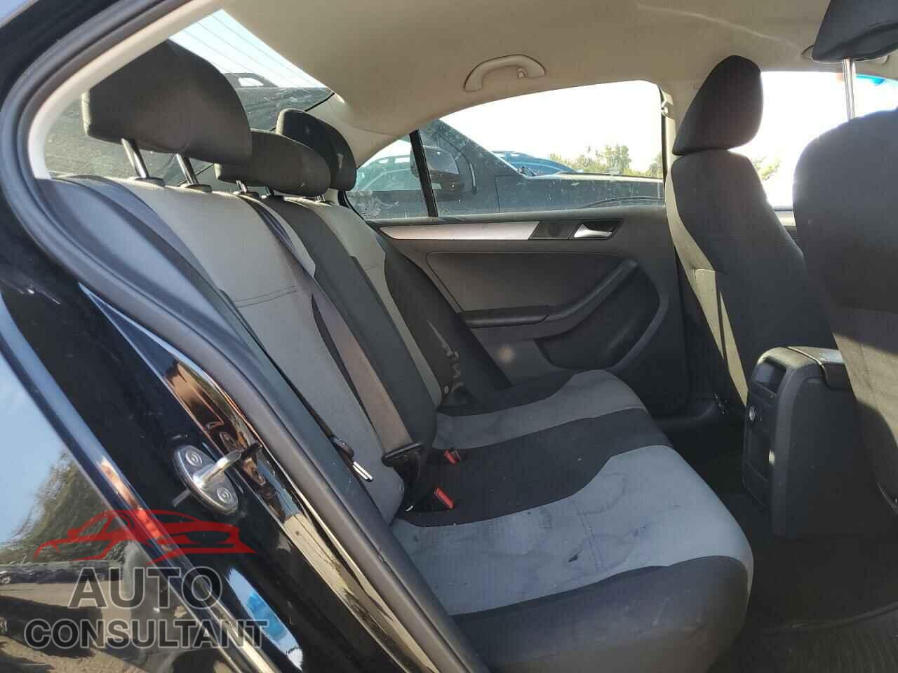 VOLKSWAGEN JETTA 2017 - 3VW2B7AJ3HM219611