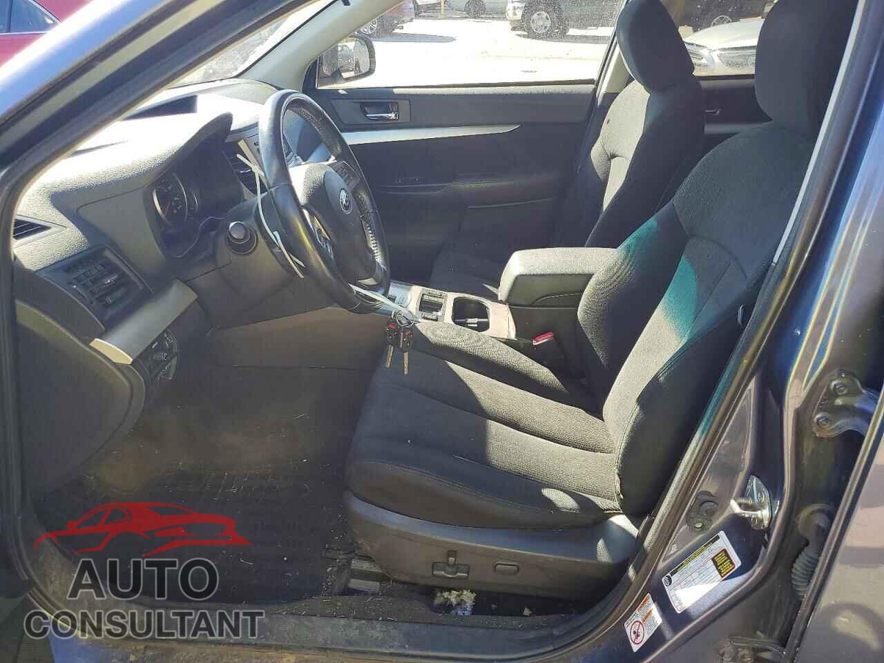 SUBARU OUTBACK 2013 - 4S4BRBCC7D3268589