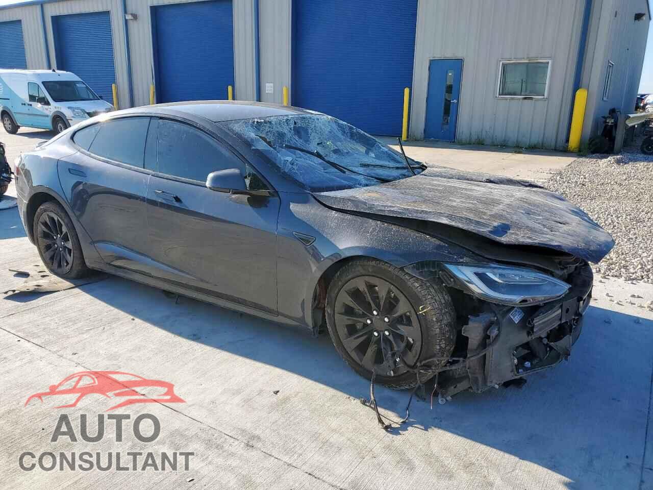 TESLA MODEL S 2016 - 5YJSA1E20GF137473