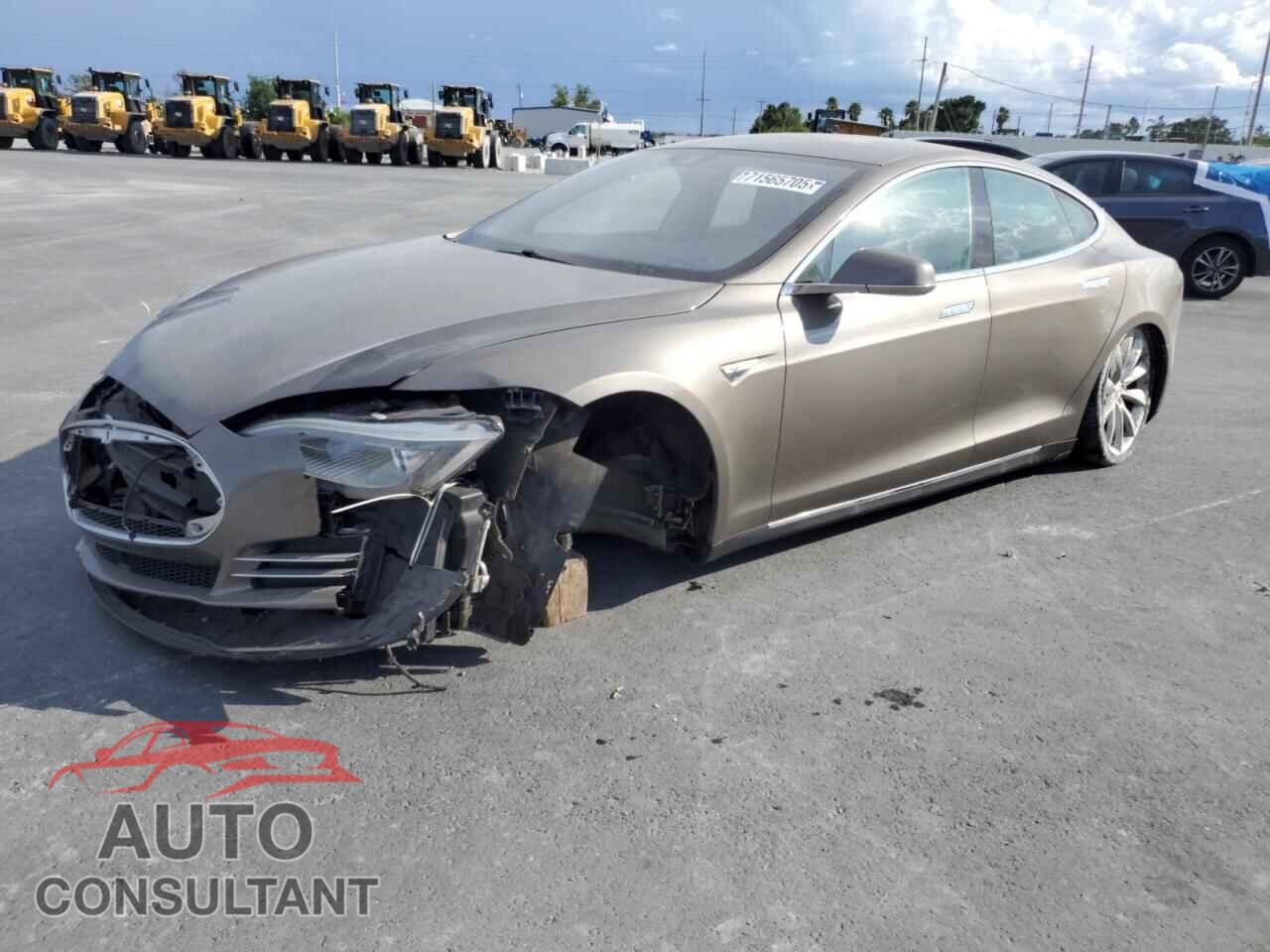 TESLA MODEL S 2015 - 5YJSA1H49FF082520