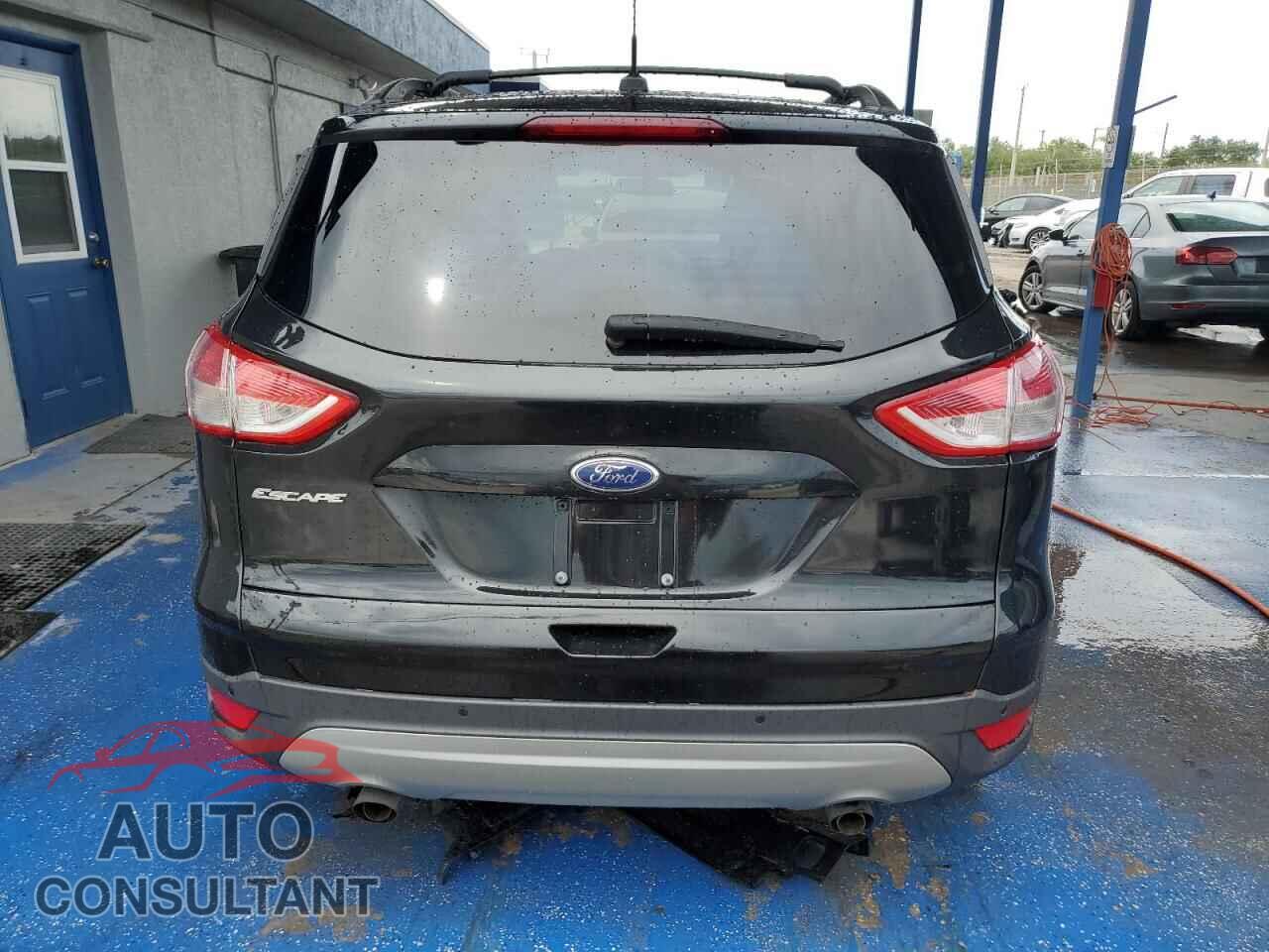 FORD ESCAPE 2013 - 1FMCU0GX7DUB72024