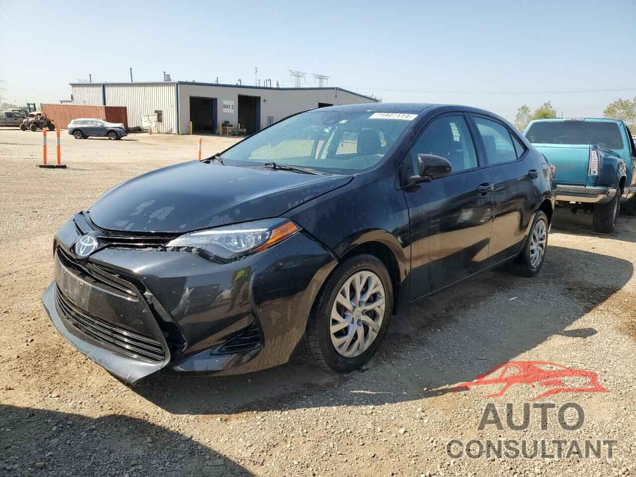 TOYOTA COROLLA 2018 - 2T1BURHEXJC975436