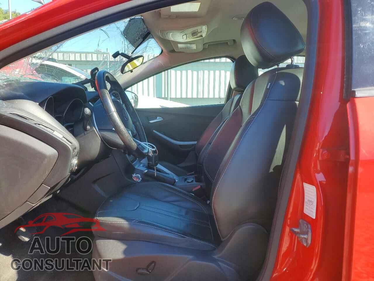 FORD FOCUS 2014 - 1FADP3F20EL307011