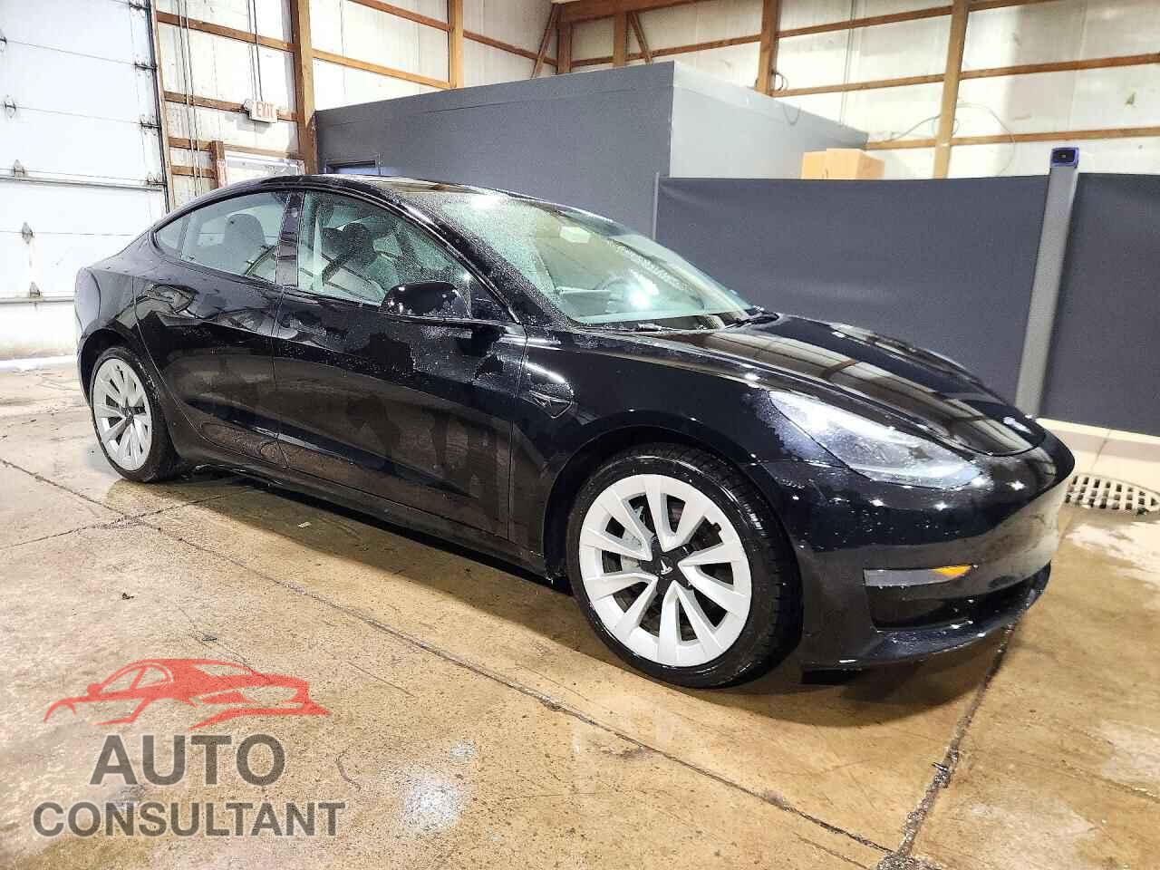 TESLA MODEL 3 2022 - 5YJ3E1EA3NF289972