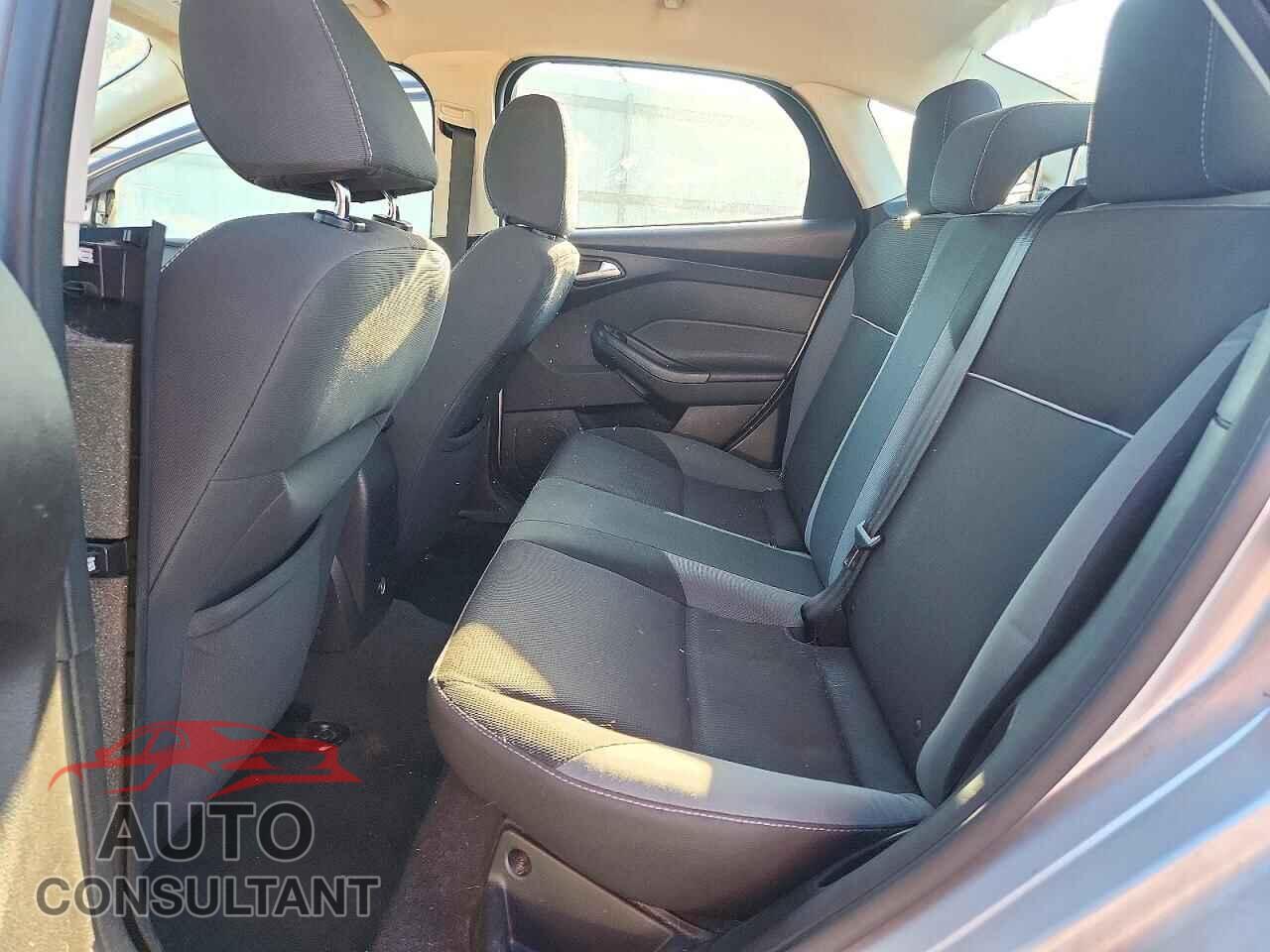 FORD FOCUS 2013 - 1FADP3F22DL198937