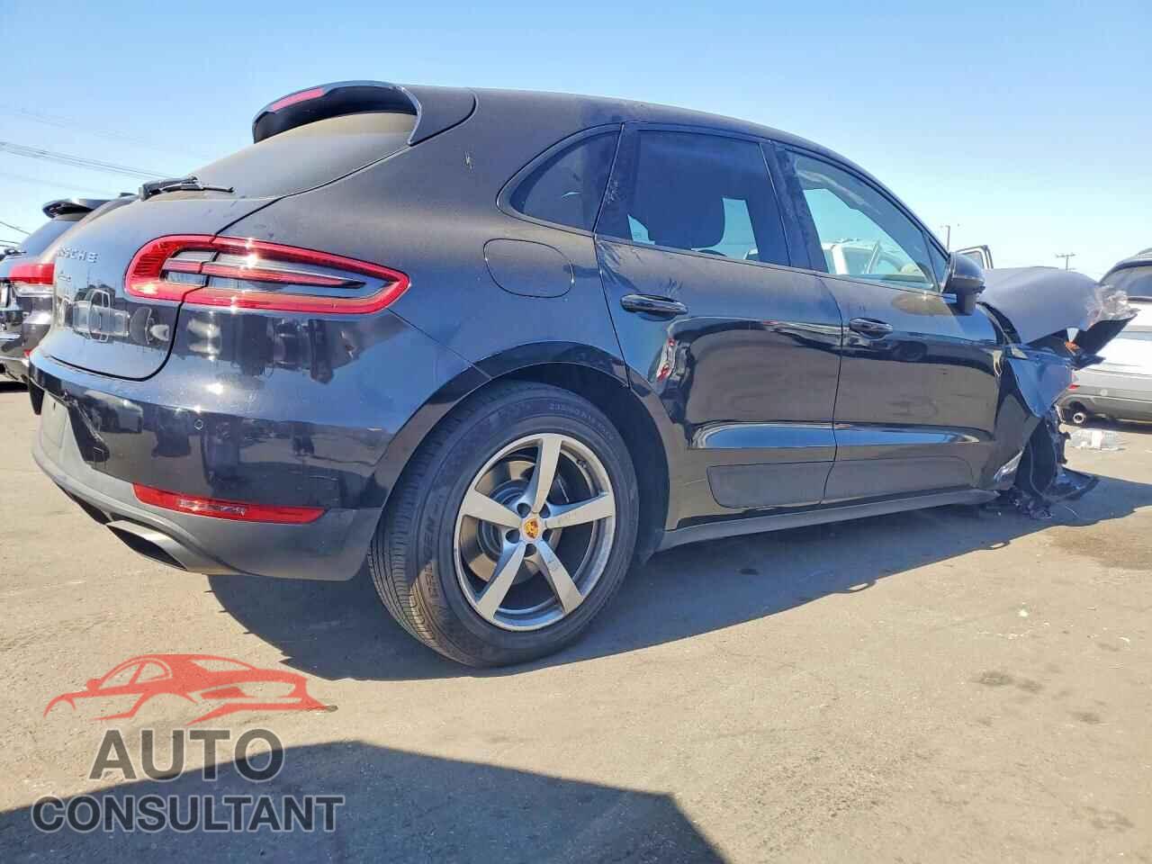PORSCHE MACAN 2018 - WP1AA2A59JLB00104