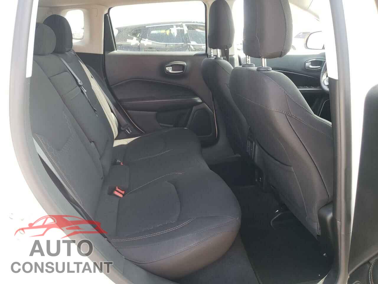 JEEP COMPASS 2017 - 3C4NJCAB8HT652349