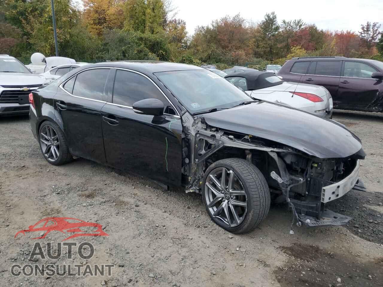 LEXUS IS 2015 - JTHCE1D25F5008685