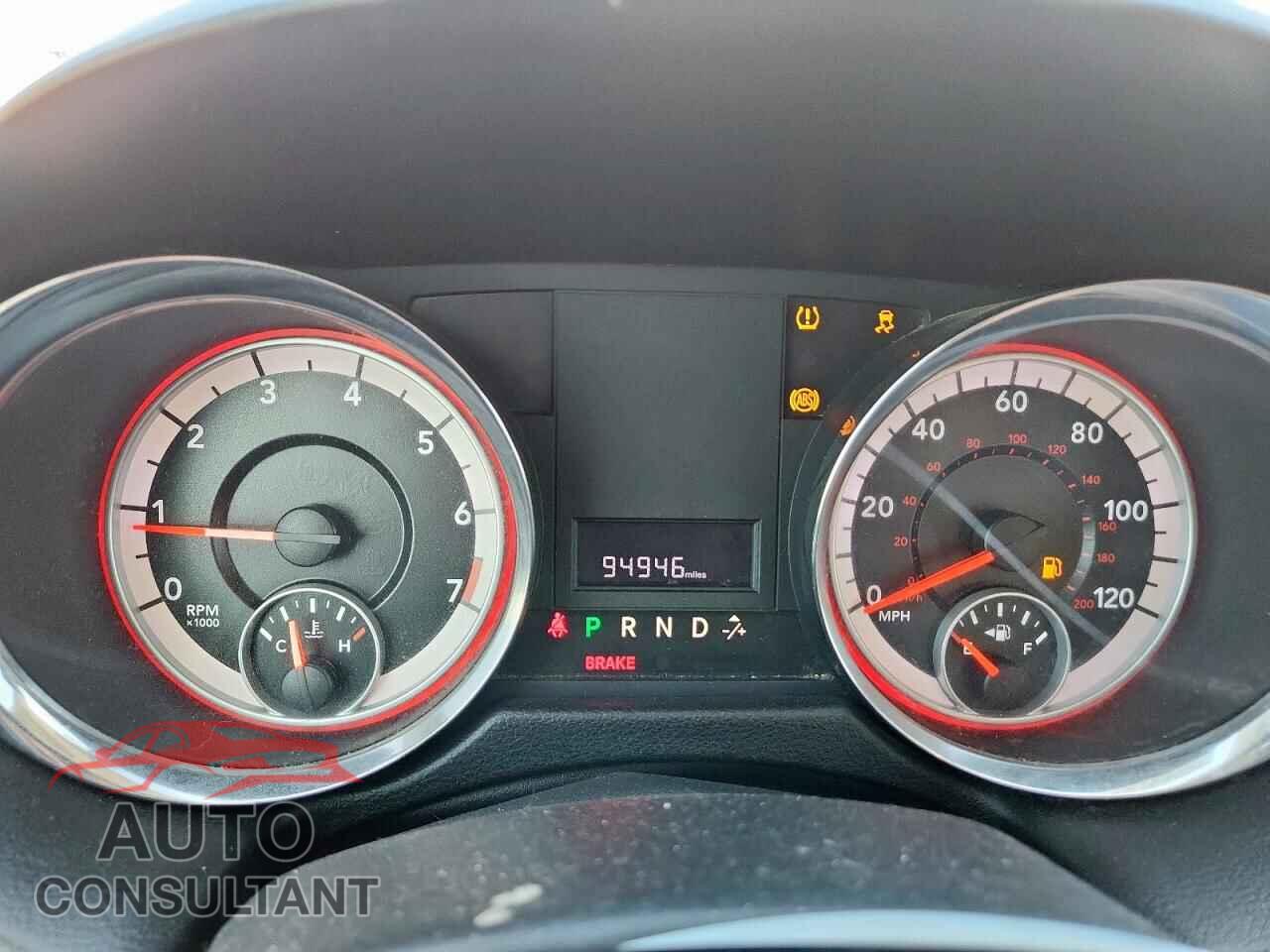 DODGE CARAVAN 2011 - 2D4RN4DG8BR700514