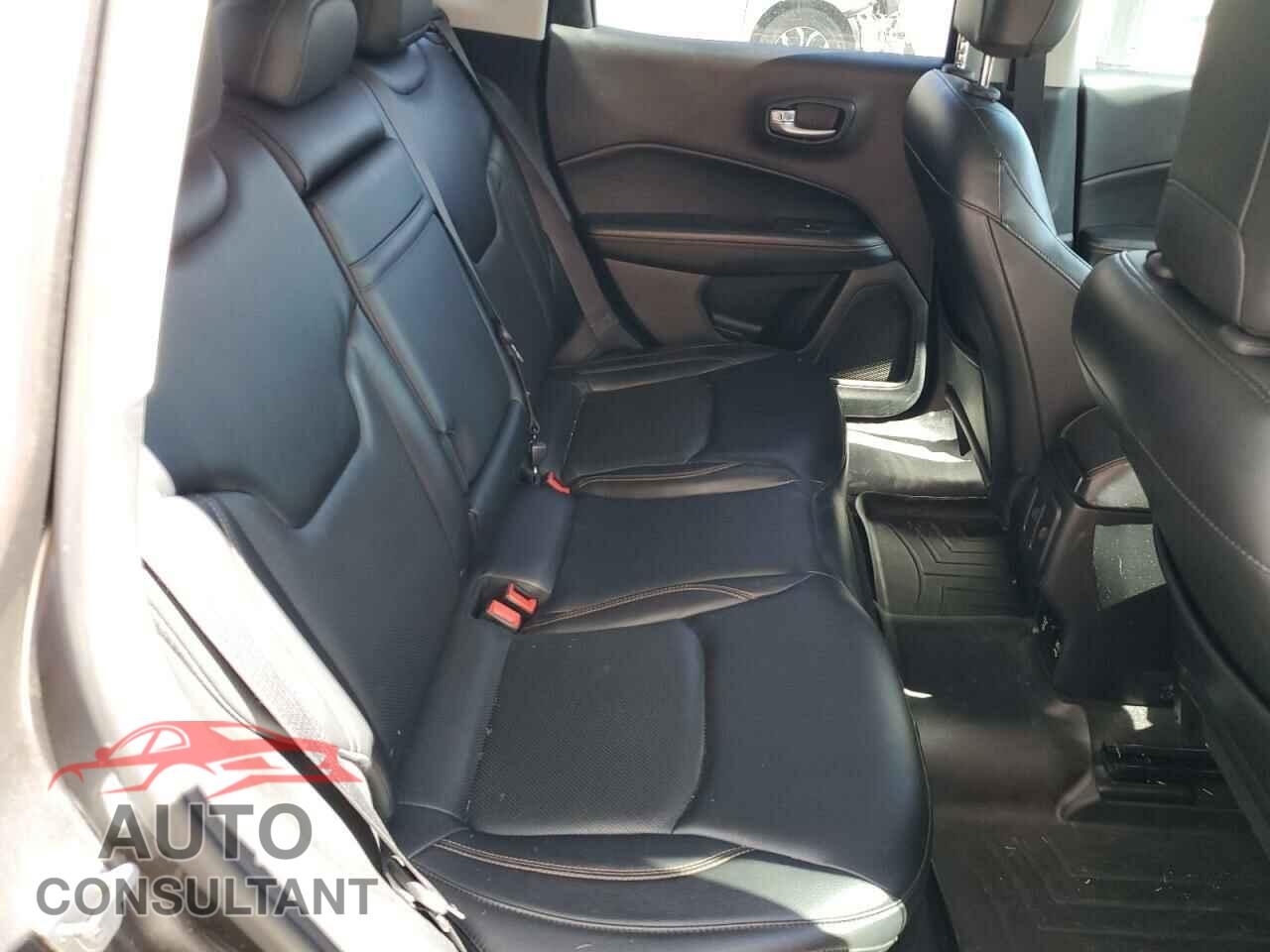 JEEP COMPASS 2017 - 3C4NJDCB8HT640138