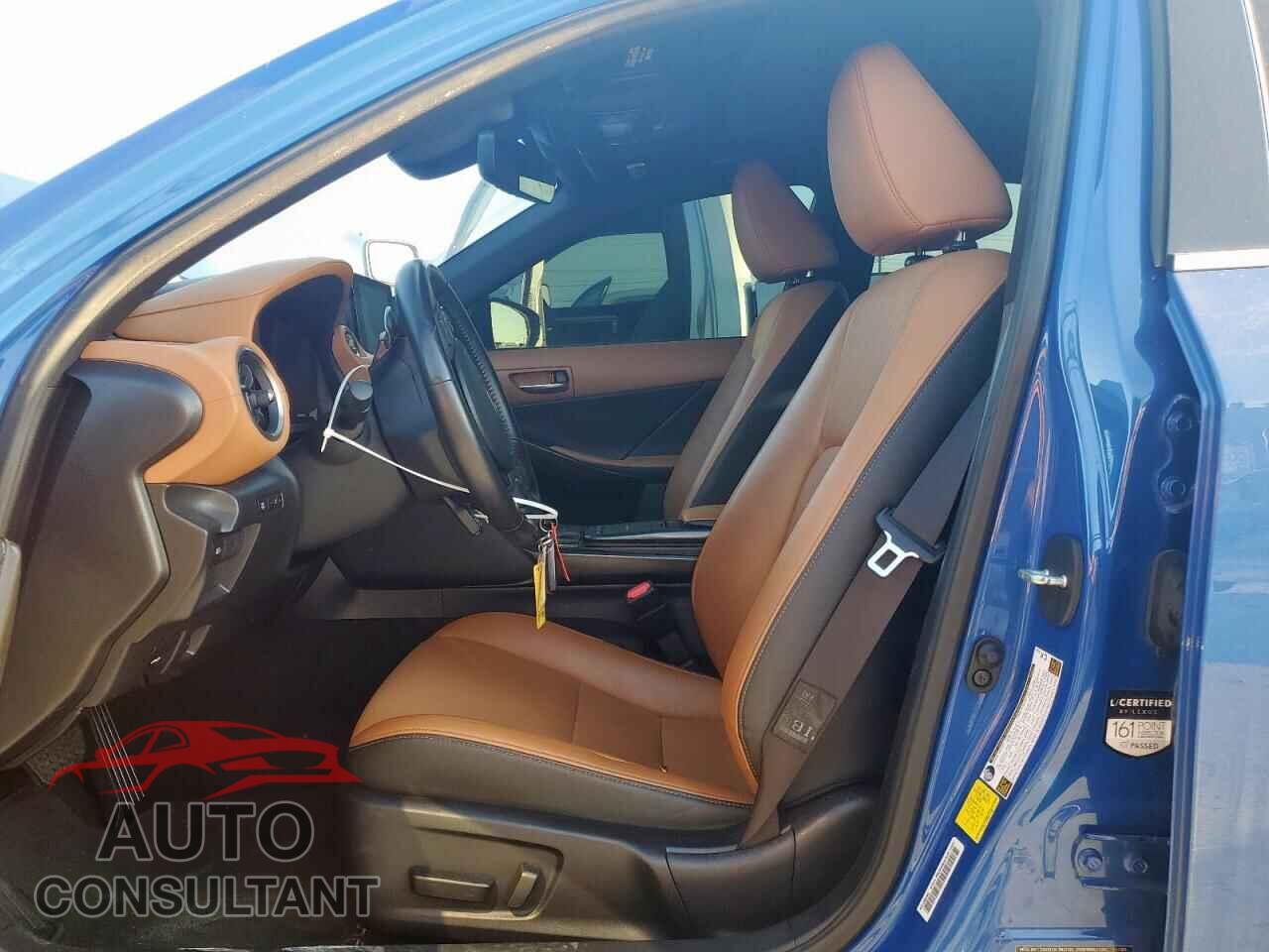 LEXUS IS 2021 - JTHCA1D26M5111106