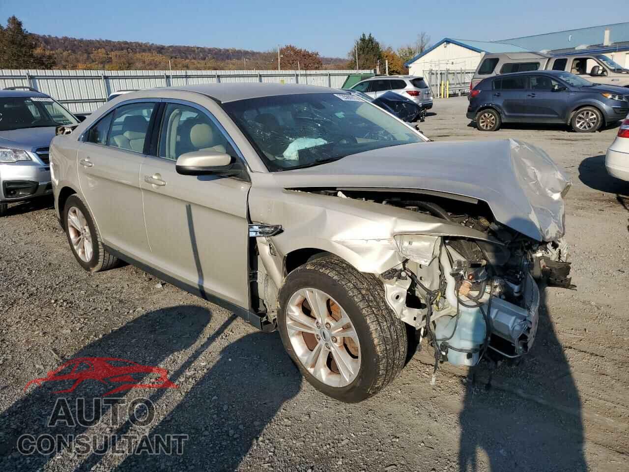 FORD TAURUS 2017 - 1FAHP2E85HG102654
