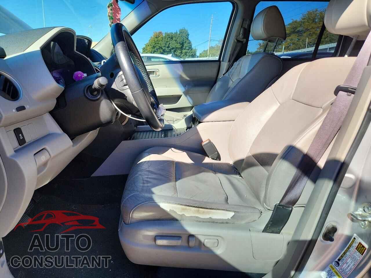 HONDA PILOT 2013 - 5FNYF3H55DB038219