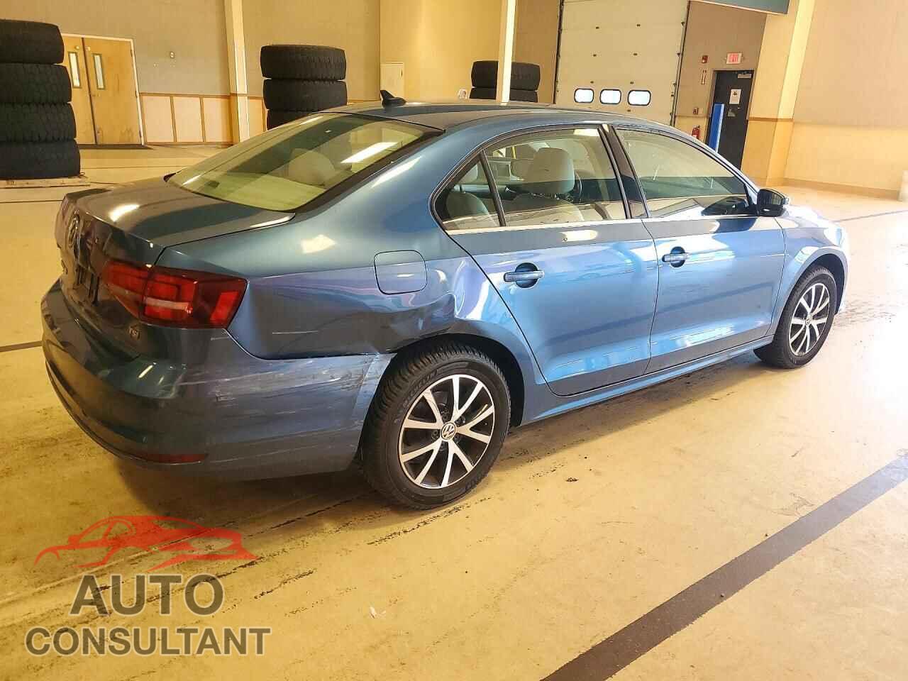 VOLKSWAGEN JETTA 2017 - 3VWB67AJ4HM361650