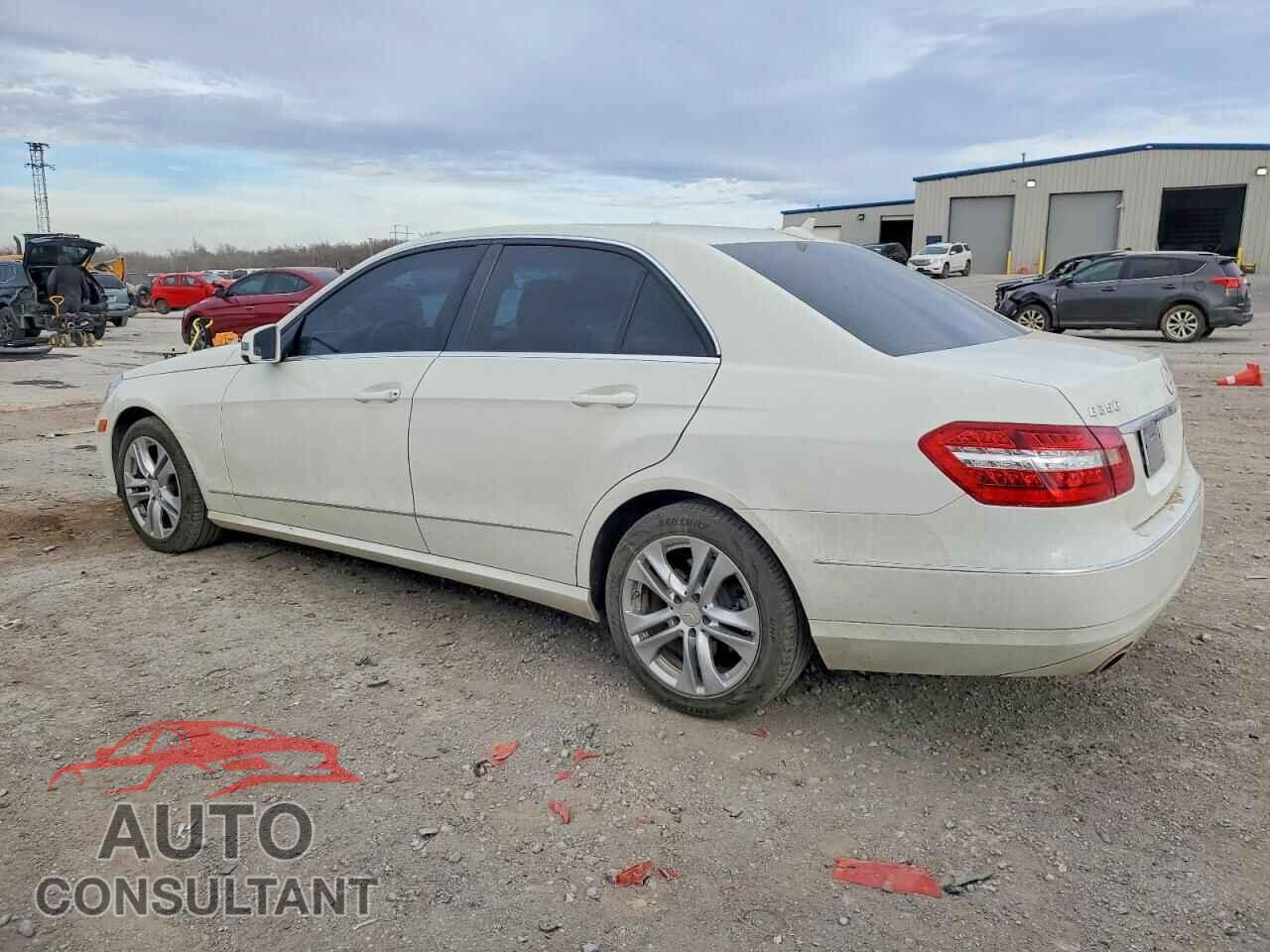 MERCEDES-BENZ E-CLASS 2011 - WDDHF8HB2BA514926