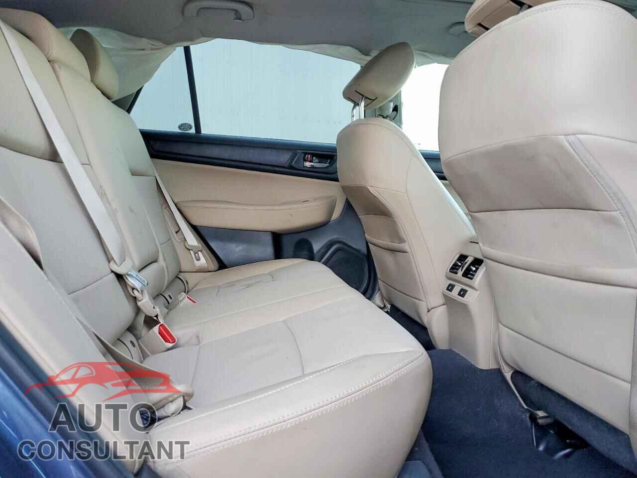 SUBARU OUTBACK 2017 - 4S4BSENC2H3358807