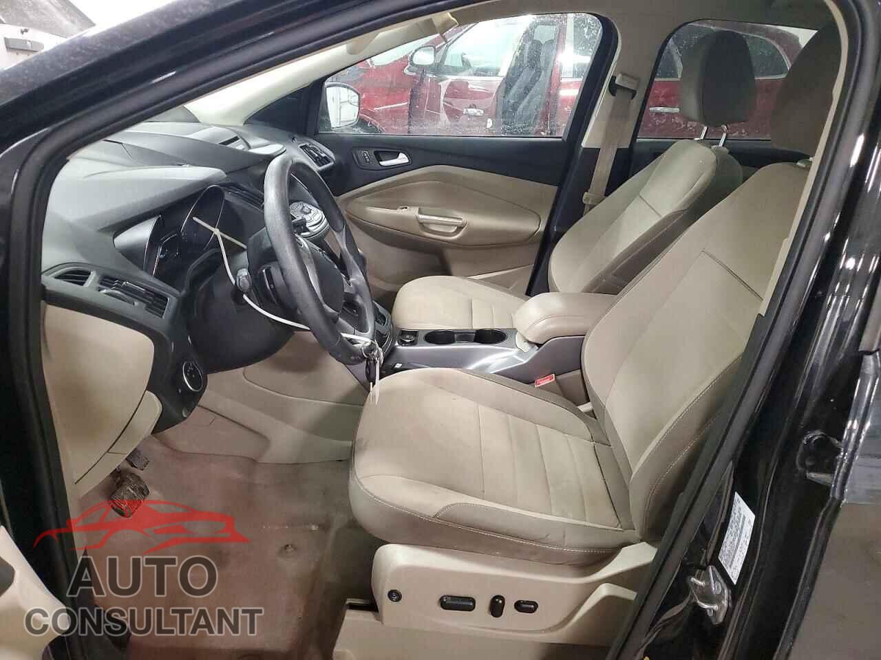 FORD ESCAPE 2015 - 1FMCU9G98FUB62577