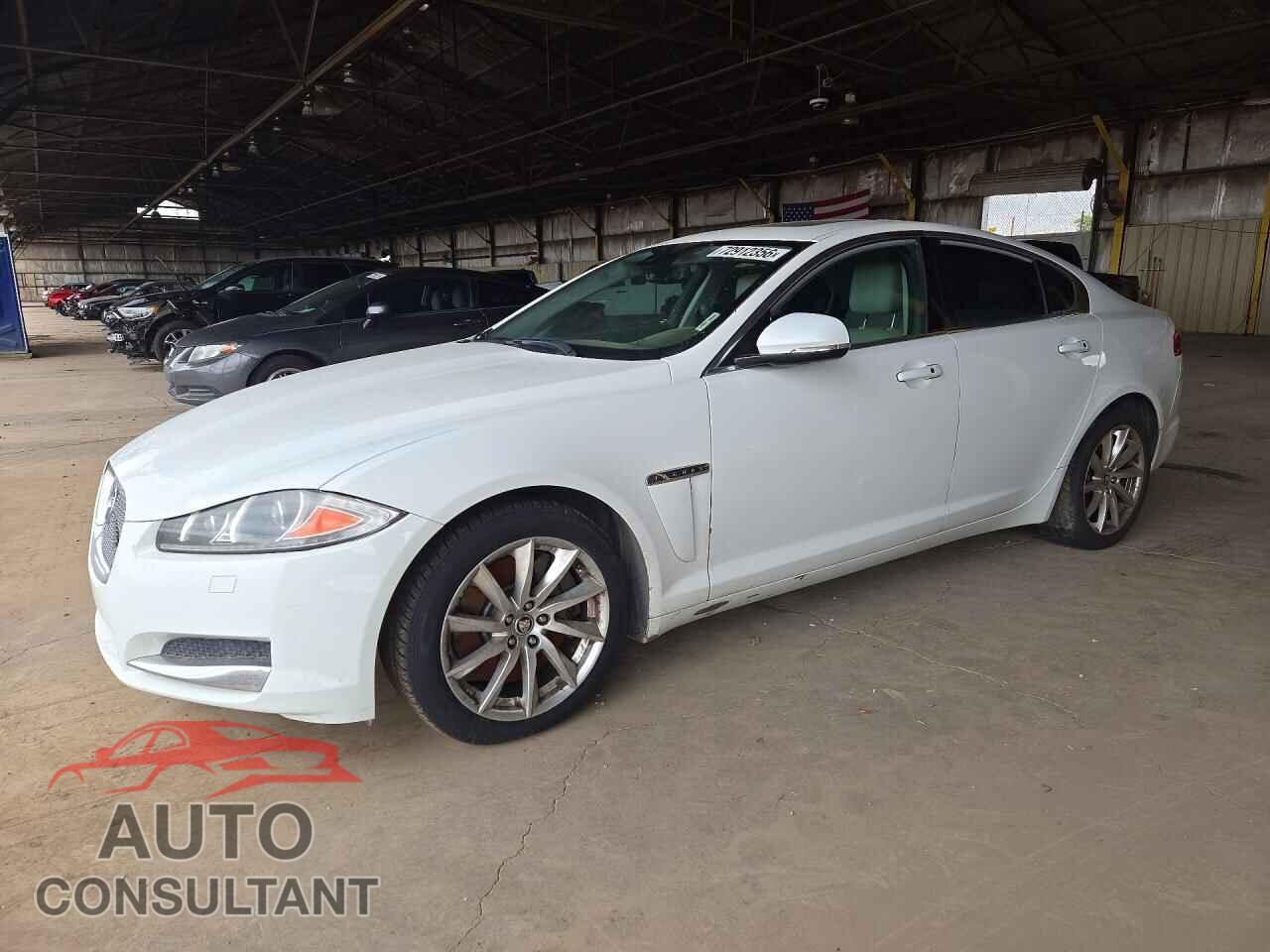 JAGUAR XF 2013 - SAJWA0ES4DPS87164