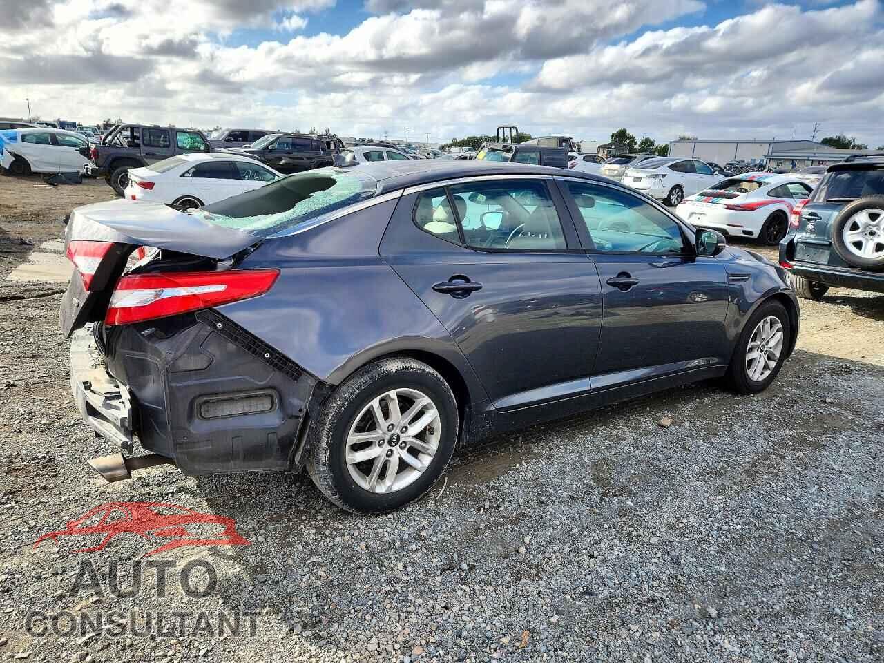 KIA OPTIMA 2011 - KNAGM4A72B5124666