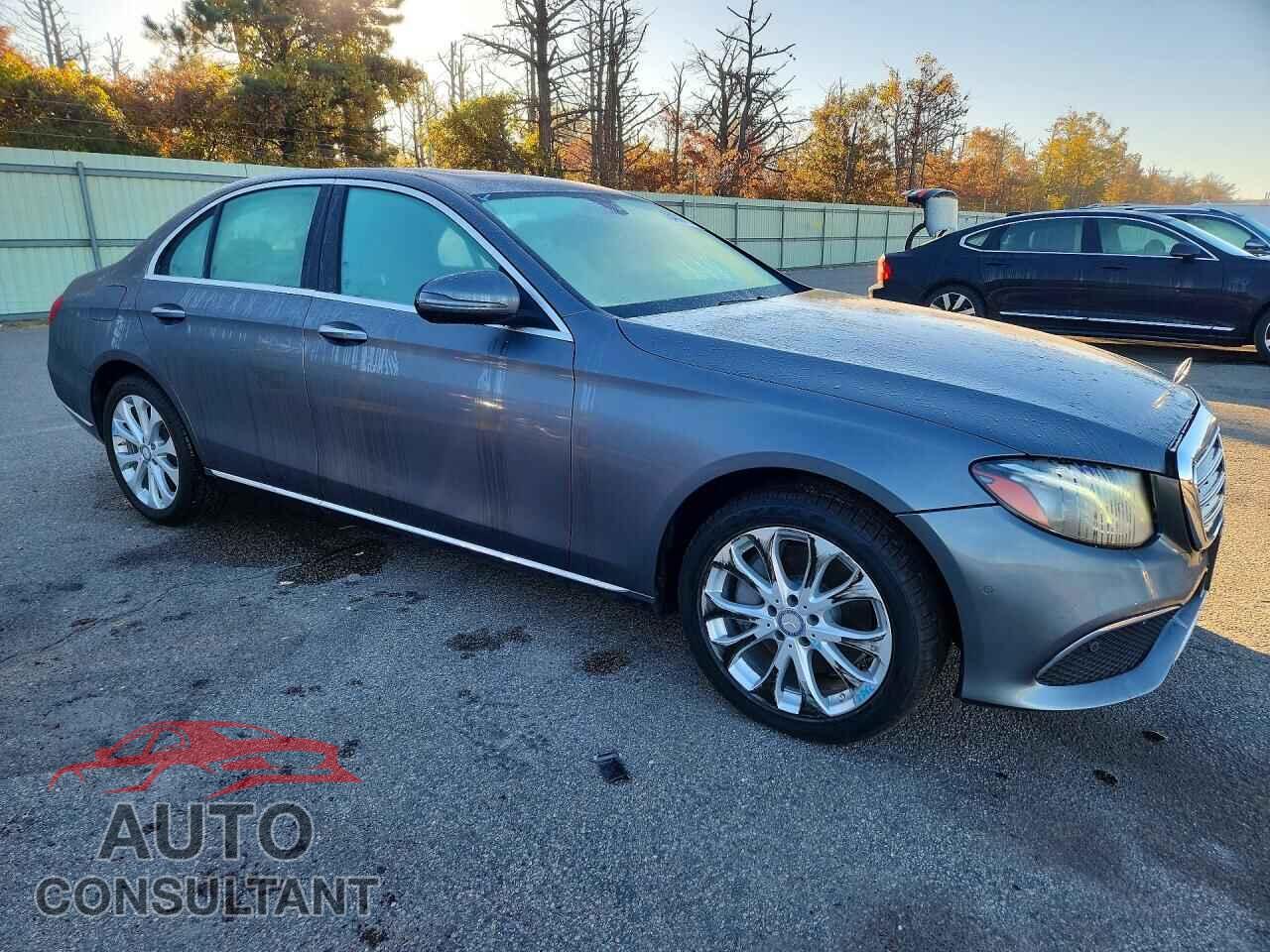 MERCEDES-BENZ E-CLASS 2017 - WDDZF4KB7HA208500