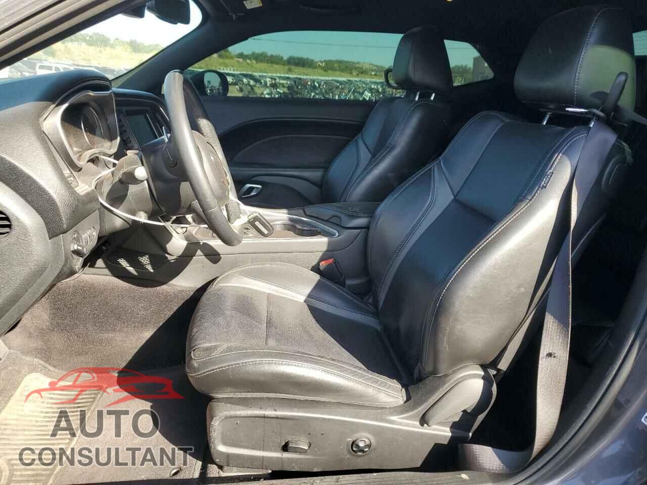DODGE CHALLENGER 2018 - 2C3CDZGG0JH256858