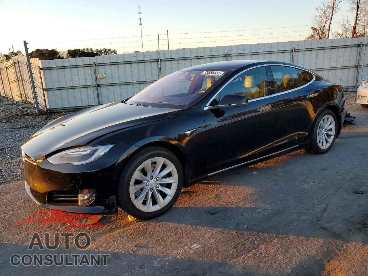 TESLA MODEL S 2017 - 5YJSA1E14HF213978