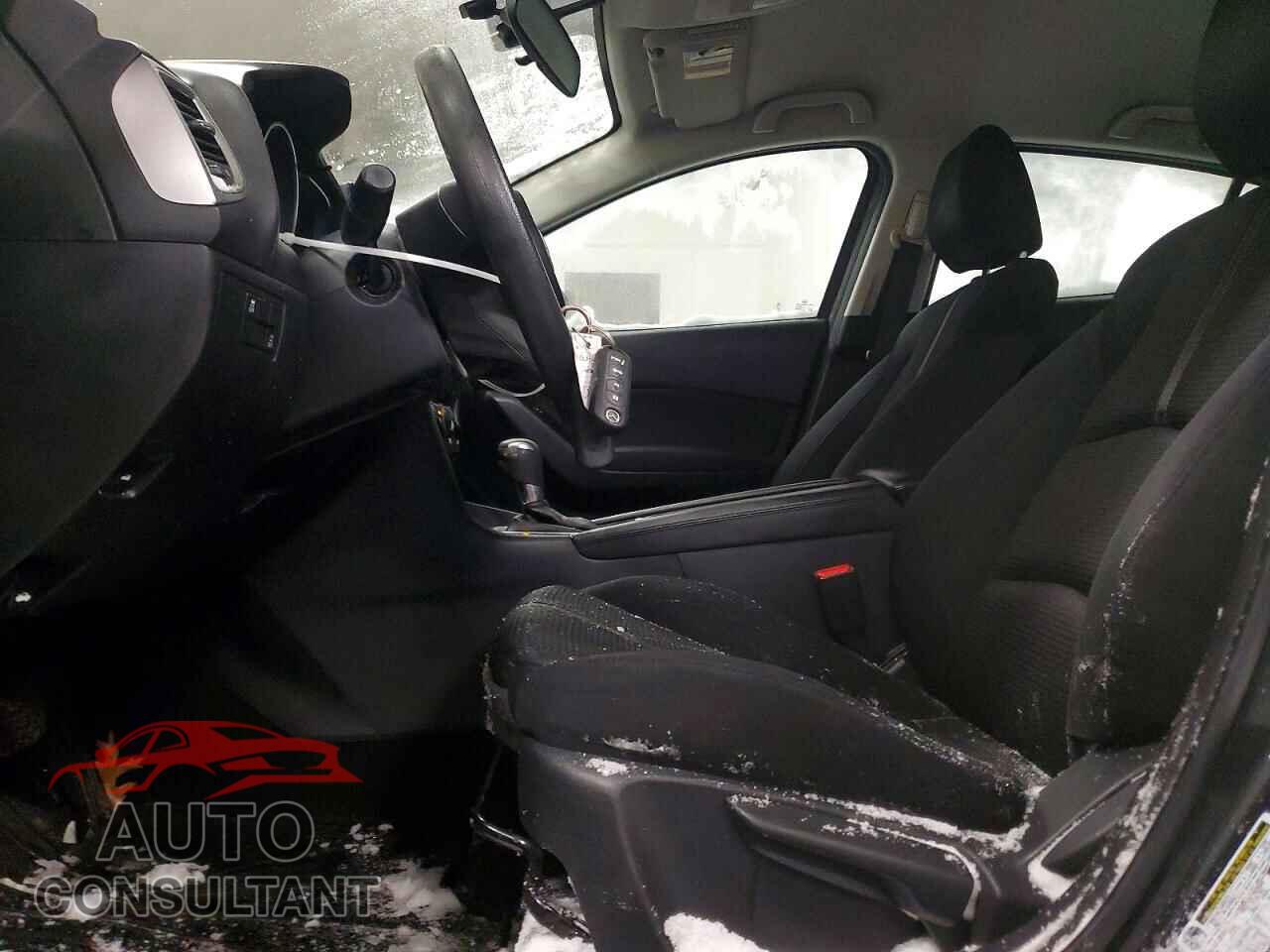 MAZDA 3 2017 - 3MZBN1U70HM138294