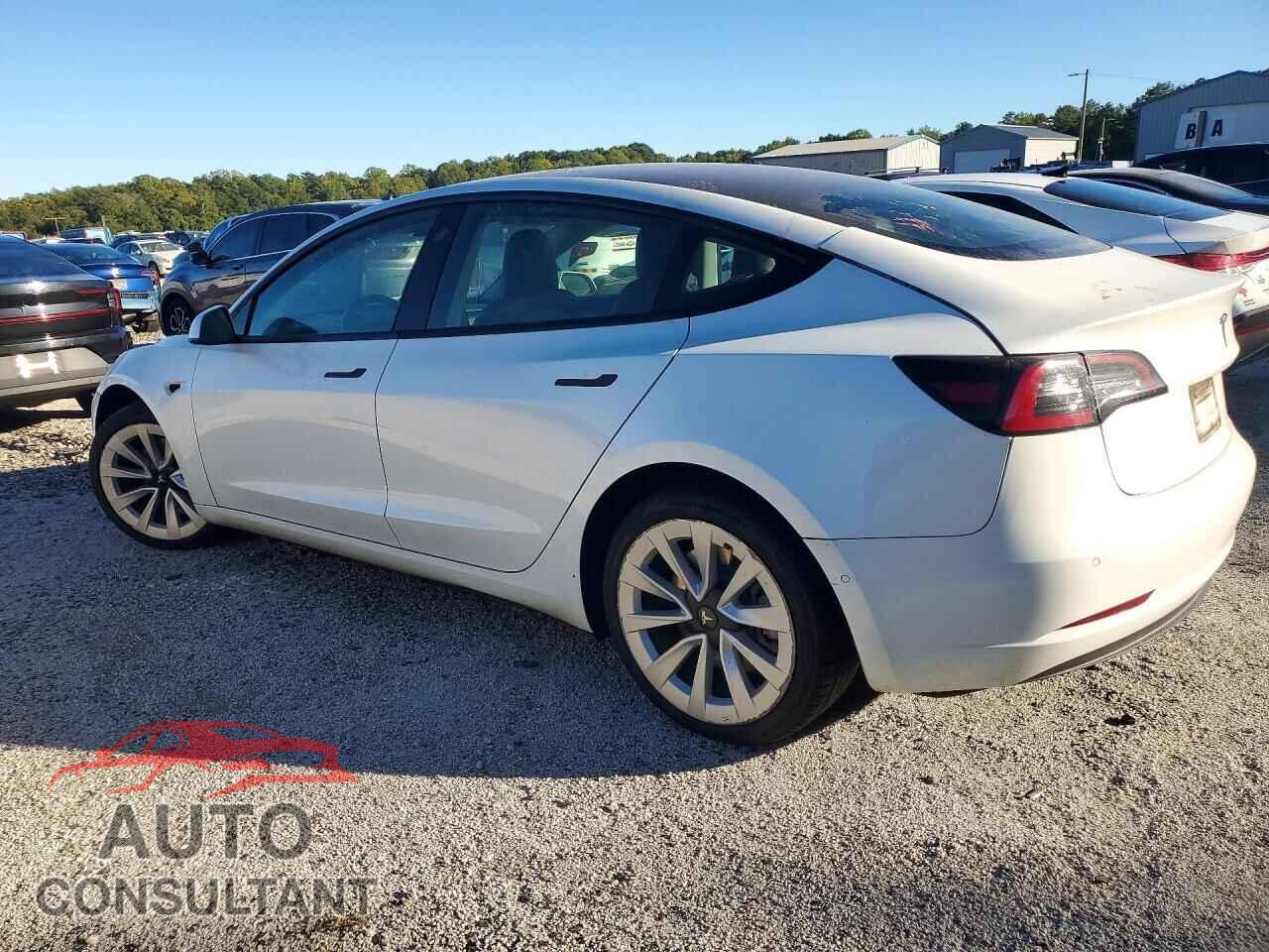 TESLA MODEL 3 2022 - 5YJ3E1EAXNF286857