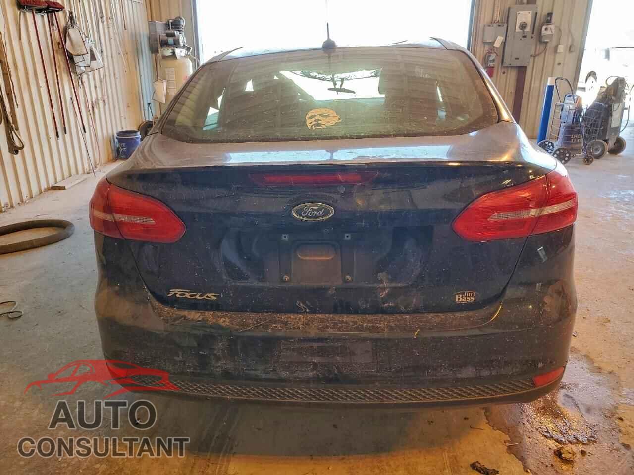 FORD FOCUS 2018 - 1FADP3E29JL292925