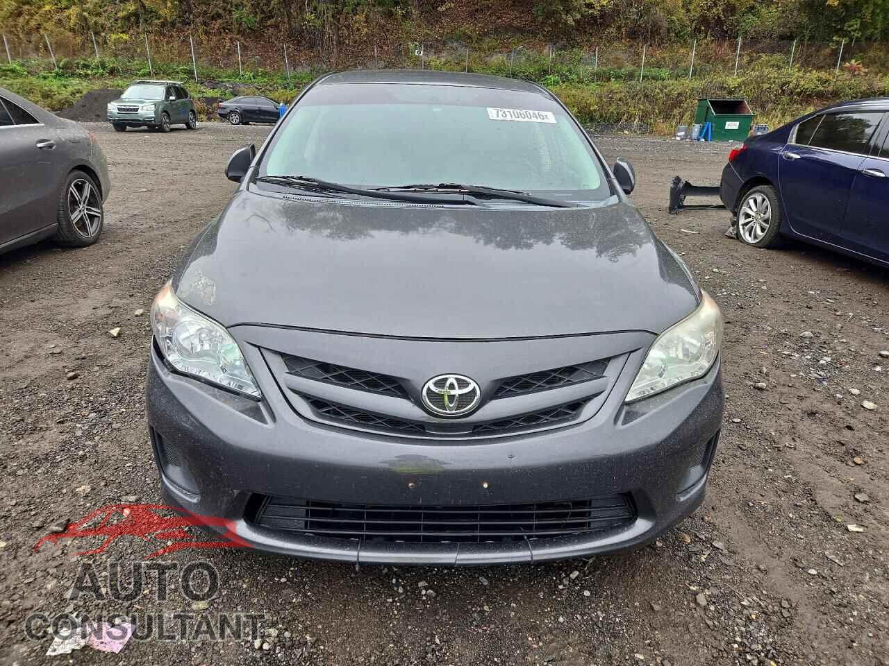 TOYOTA COROLLA 2011 - 2T1BU4EE6BC731520